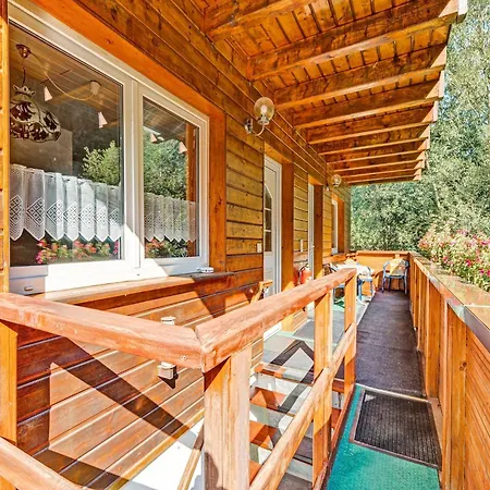 Cozy Near Trails, Cleaning Included *
