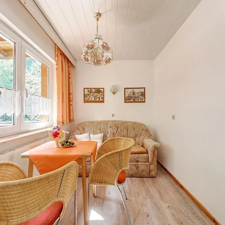 Cozy Near Trails, Cleaning Included Apartmán *